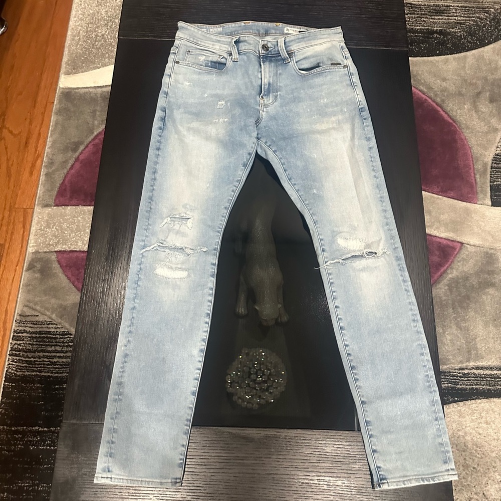G-Star RAW Men’s Light Wash Distressed Jeans - Size 32W x 32L